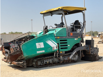 Asphalt paver VÖGELE