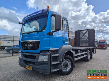 Car transporter truck MAN TGS 26.360