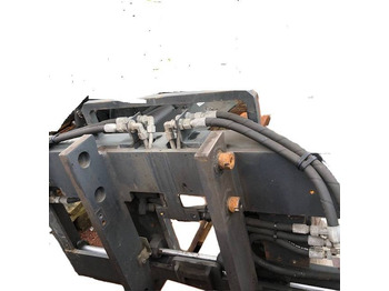 Attachment Integral Fork positioner shaft guid with sideshift valve: picture 2 Attachment Integral Fork positioner shaft guid with sideshift valve: picture 2