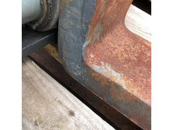 Attachment Integral Fork positioner shaft guid with sideshift valve: picture 4 Attachment Integral Fork positioner shaft guid with sideshift valve: picture 4