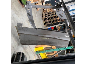 Body and exterior STILL