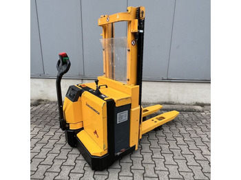 Stacker JUNGHEINRICH EJC
