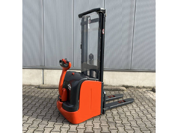 Stacker LINDE L14