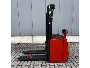 Stacker LINDE L