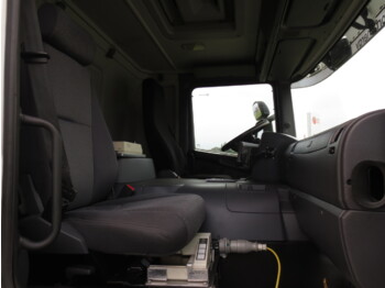 Tanker truck Scania P380: picture 3 Tanker truck Scania P380: picture 3