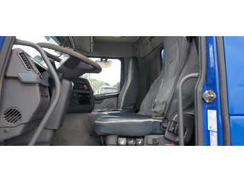 Tanker truck VOLVO FM: picture 5