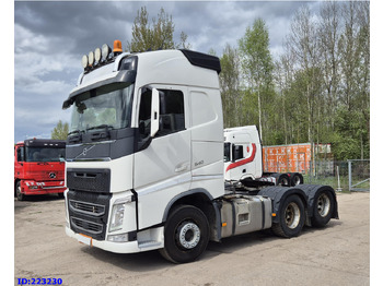 Tractor unit VOLVO FH13 540