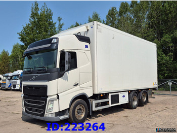 Refrigerated truck VOLVO FH13 460