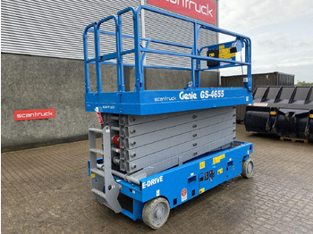 Scissor lift GENIE