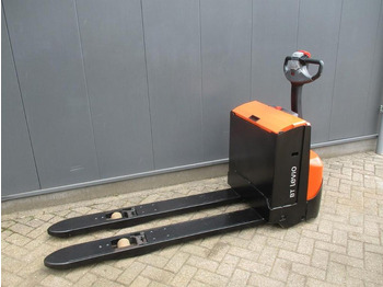 Pallet truck BT