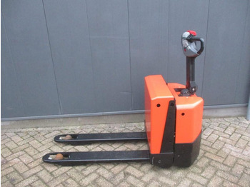 Pallet truck BT