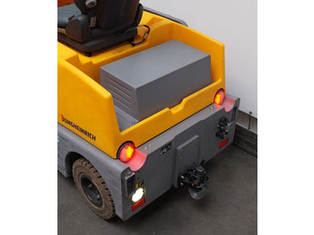 Tow tractor Jungheinrich EZS570: picture 4