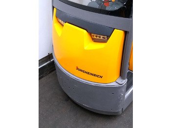 Tow tractor Jungheinrich EZS570: picture 3