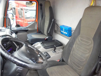 Box truck DAF LF 45 210 + 12T + Euro 5 + Dhollandia Lift: picture 4