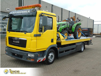 Car transporter truck MAN TGL 8.180