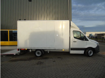 Closed box van Mercedes-Benz Sprinter 314 + lift: picture 3 Closed box van Mercedes-Benz Sprinter 314 + lift: picture 3