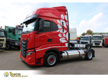 Tractor unit IVECO S-WAY