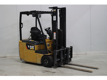 Electric forklift CATERPILLAR EP16