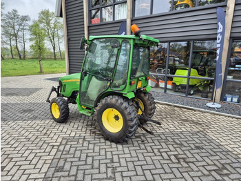 Compact tractor JOHN DEERE 2520: picture 3