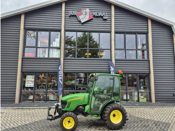 Compact tractor JOHN DEERE 2520