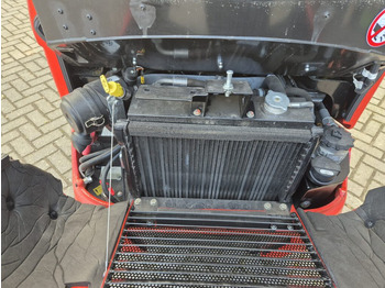 Compact loader MANITOU MLA 2-25H miniloader: picture 5