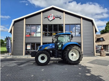 Farm tractor NEW HOLLAND T6080
