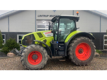 Farm tractor CLAAS Axion 830