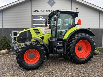 Farm tractor CLAAS Axion 830
