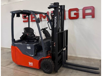 Electric forklift TOYOTA