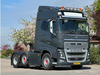 Tractor unit VOLVO FH16 750