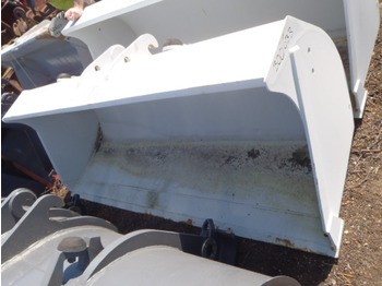 Loader bucket CASE