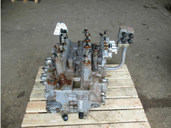 Hydraulic valve HITACHI