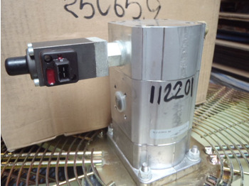 Hydraulic motor NEW HOLLAND
