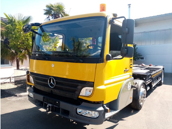 Container transporter/ Swap body truck MERCEDES-BENZ