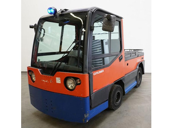 Tow tractor LINDE P