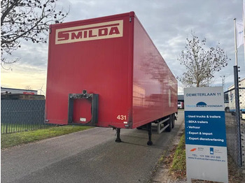 Closed box semi-trailer