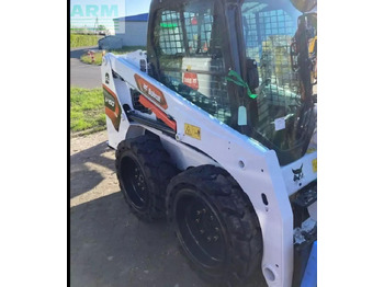 Mini excavator BOBCAT S450