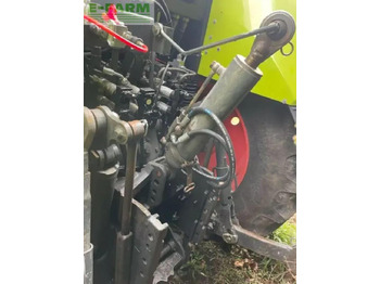 Farm tractor CLAAS arion 620 c C: picture 4