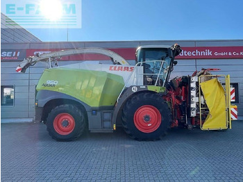 Forage harvester CLAAS Jaguar 950