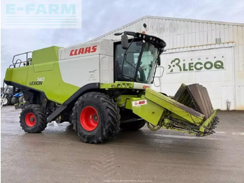 Combine harvester CLAAS Lexion 740