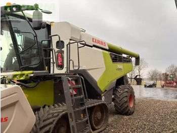 Combine harvester CLAAS Lexion 760
