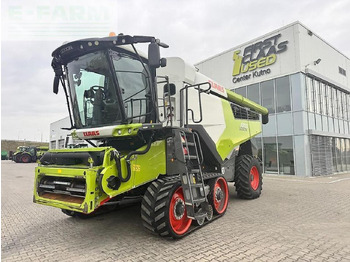 Combine harvester CLAAS Lexion 8700