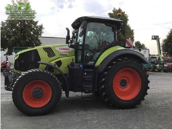 Farm tractor CLAAS Axion 830