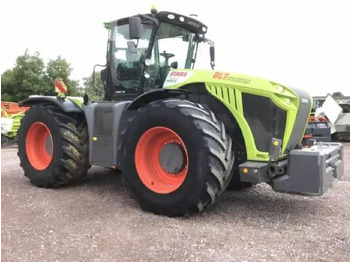 Farm tractor CLAAS xerion 5000 trac TRAC: picture 3