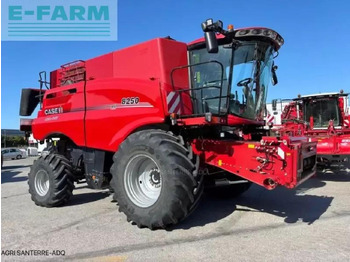 Combine harvester CASE IH Axial-Flow