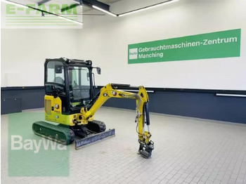 Mini excavator CATERPILLAR 302