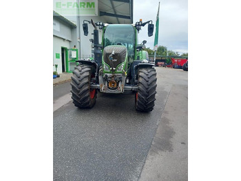 Farm tractor FENDT 724 Vario