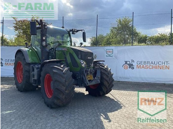 Farm tractor FENDT 724 Vario