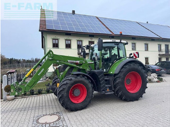 Farm tractor FENDT 718 Vario