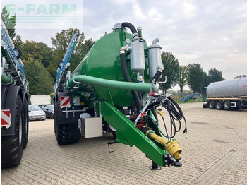 Fertilizing equipment